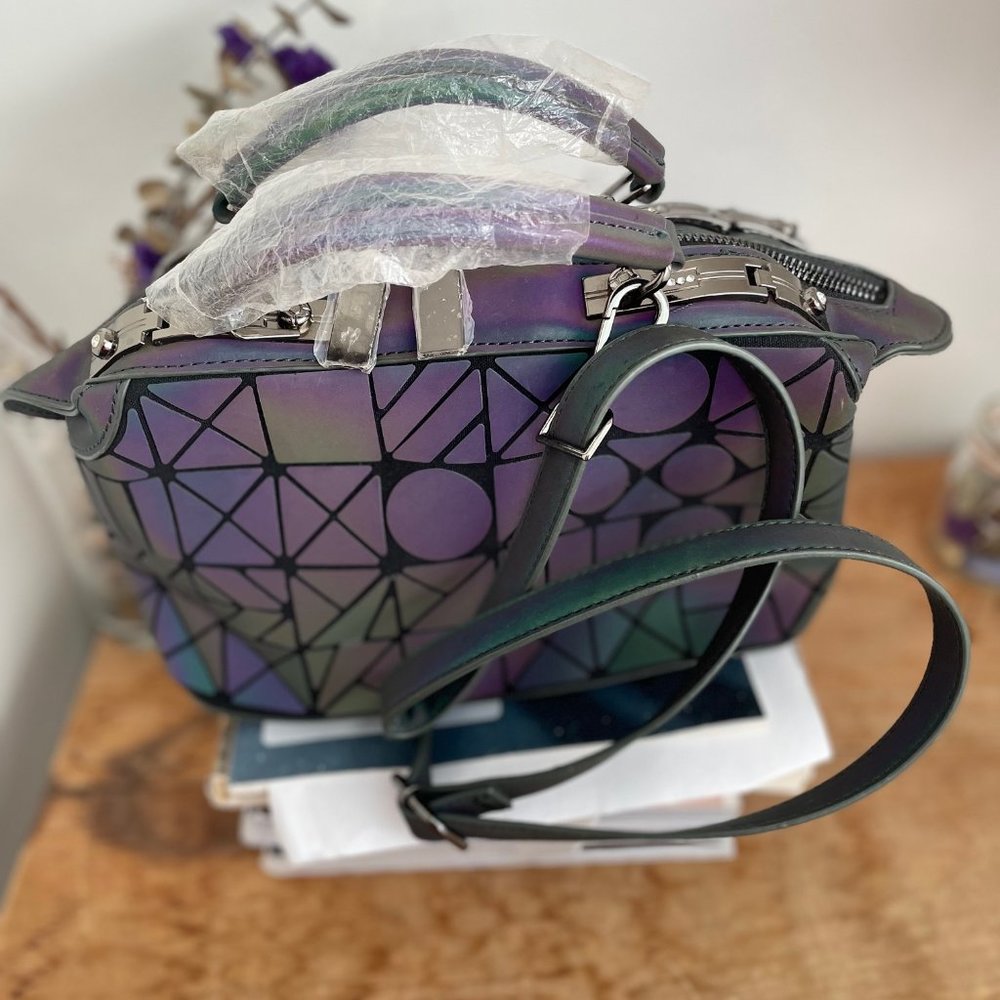COPY - Geometric Luminous Purses and Handbags Holographic Purse Lumikay Bag Ref…